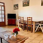 Manon - By Foot Terrace With Sea View דירה