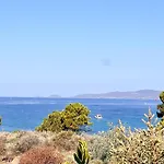 Manon - By Foot Terrace With Sea View Appartement Pietrosella