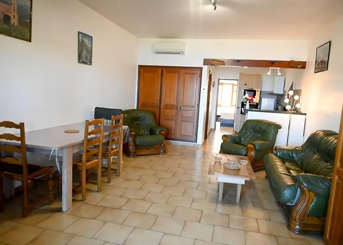 Manon - By Foot Terrace With Sea View