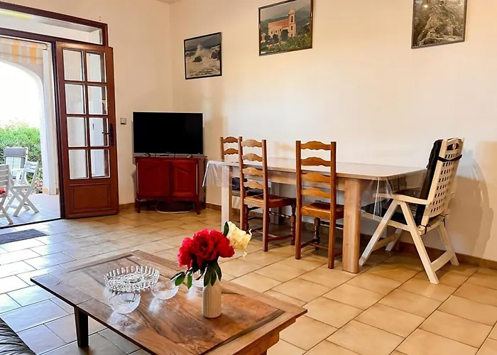 Manon - By Foot Terrace With Sea View Apartamento